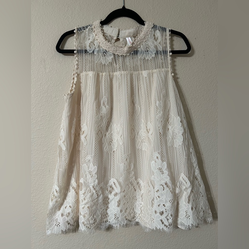 Lace Overlay Sleeveless Top - Cream